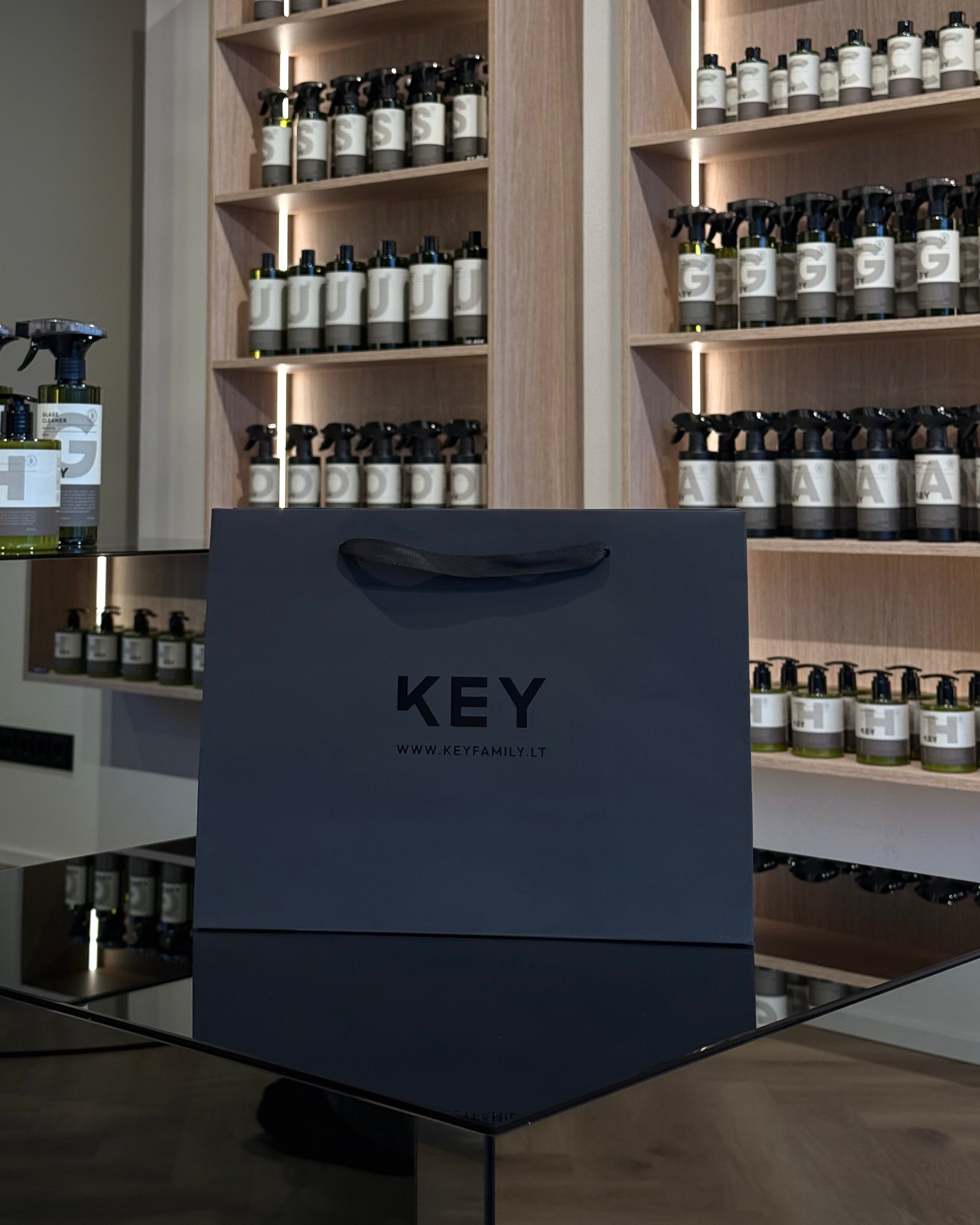 KEY dāvanu maisiņš